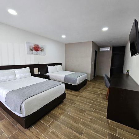 Hotel Ejecutivo Aeropuerto Alvaro Obregon Εξωτερικό φωτογραφία