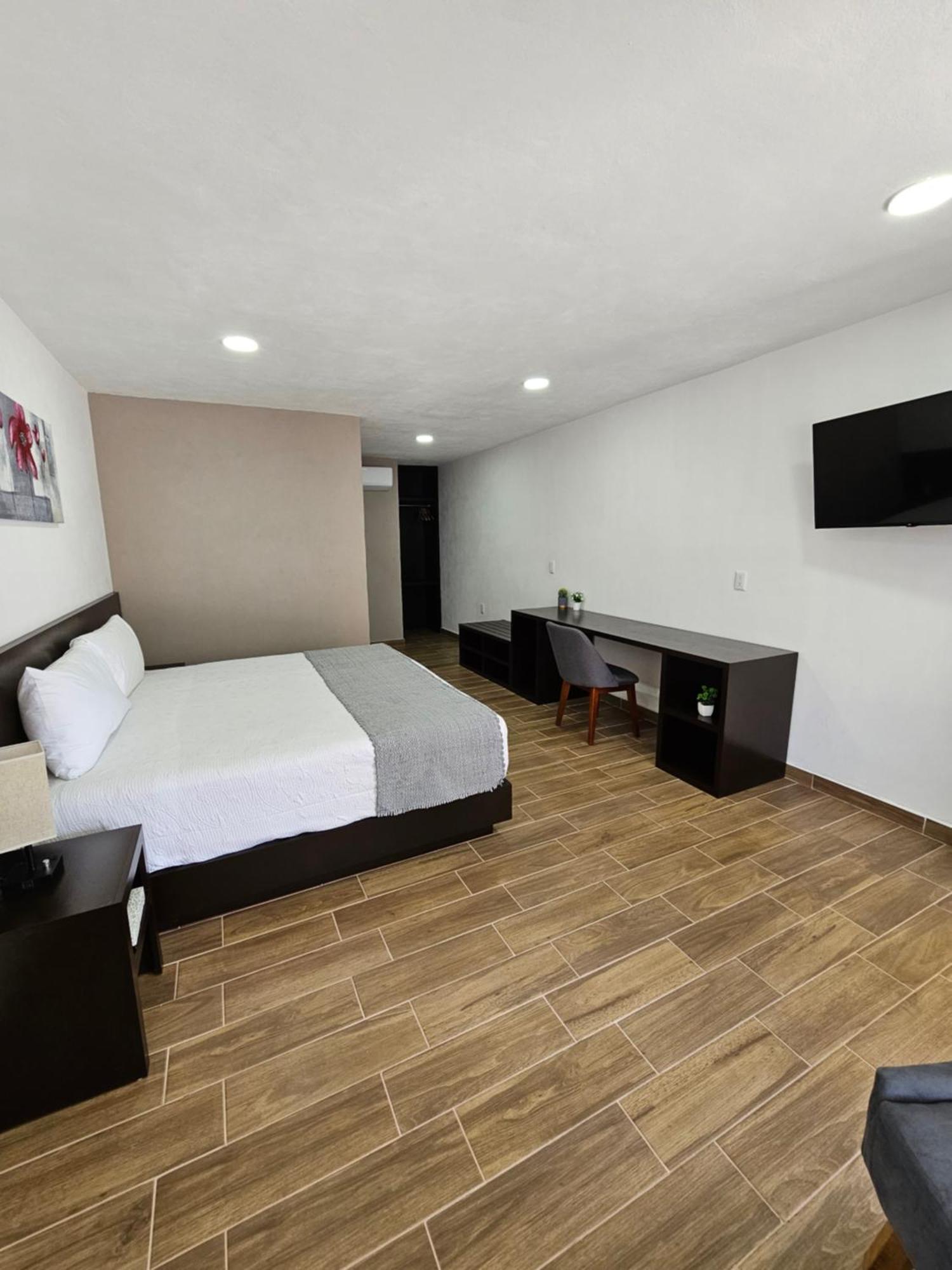 Hotel Ejecutivo Aeropuerto Alvaro Obregon Εξωτερικό φωτογραφία
