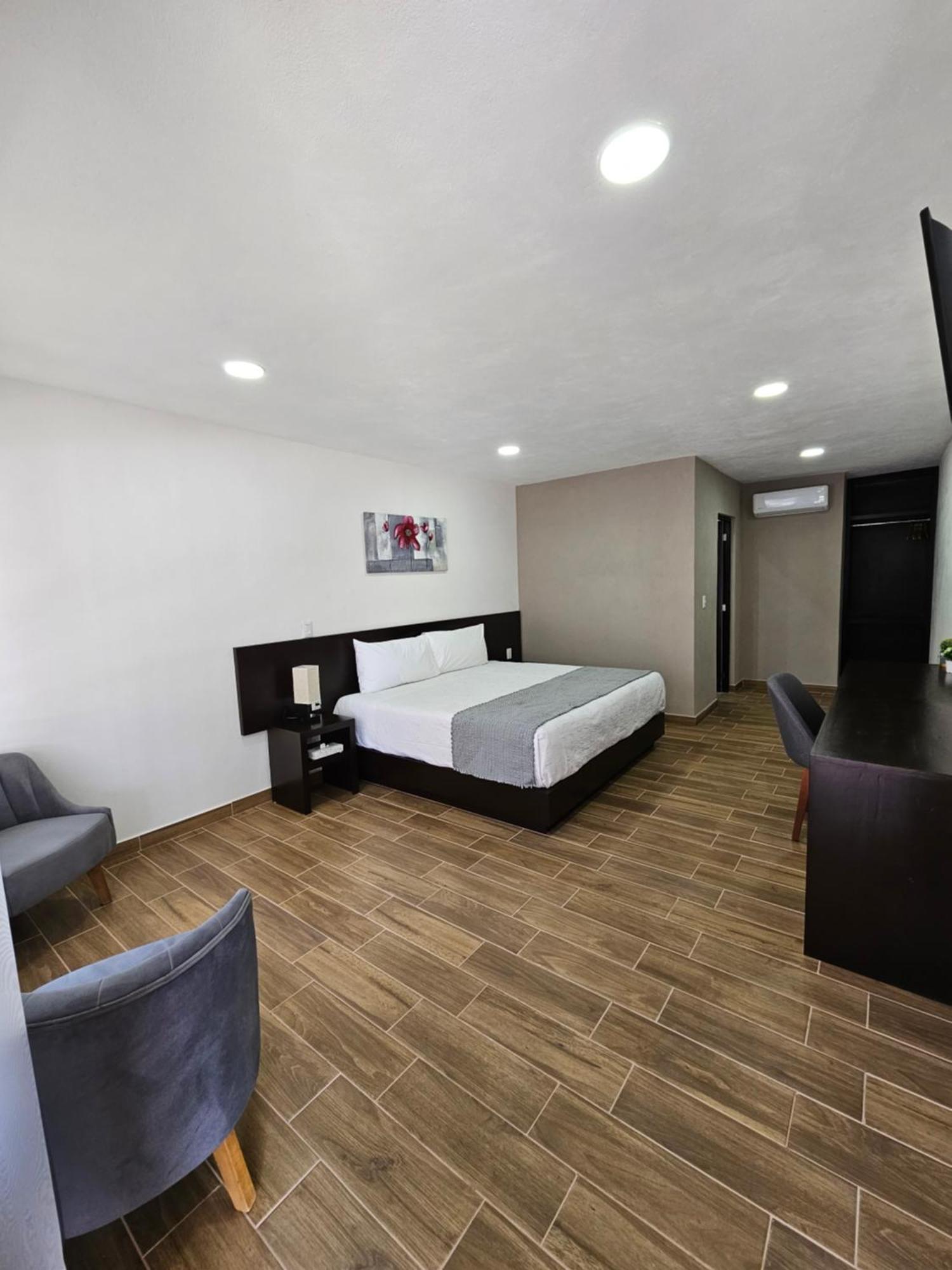 Hotel Ejecutivo Aeropuerto Alvaro Obregon Εξωτερικό φωτογραφία
